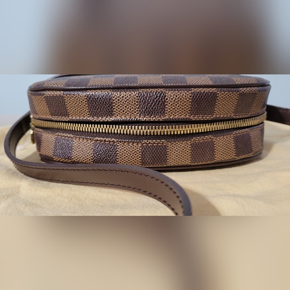Preloved AUTHENTIC DAMIER LV IPANIMA CROSSBODY PM - Picture 15 of 17